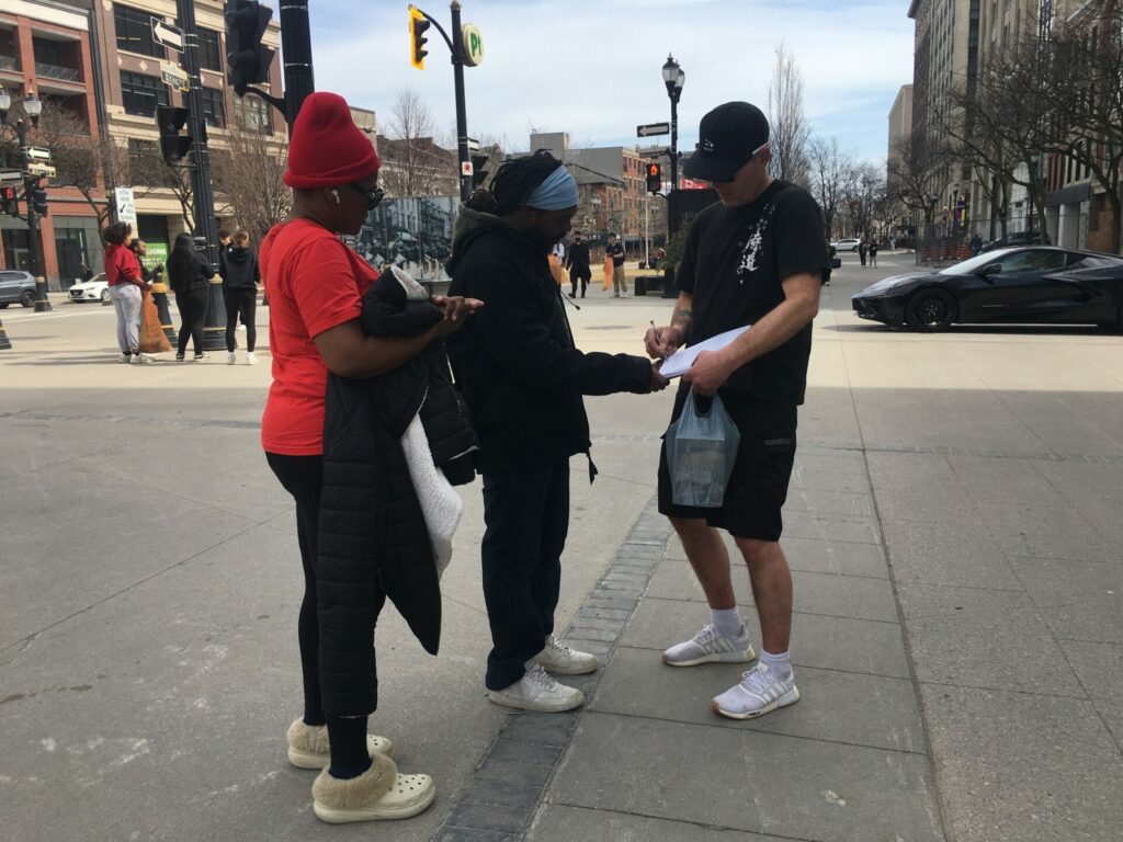 Hamilton ACORN petitioning and collecting signatures